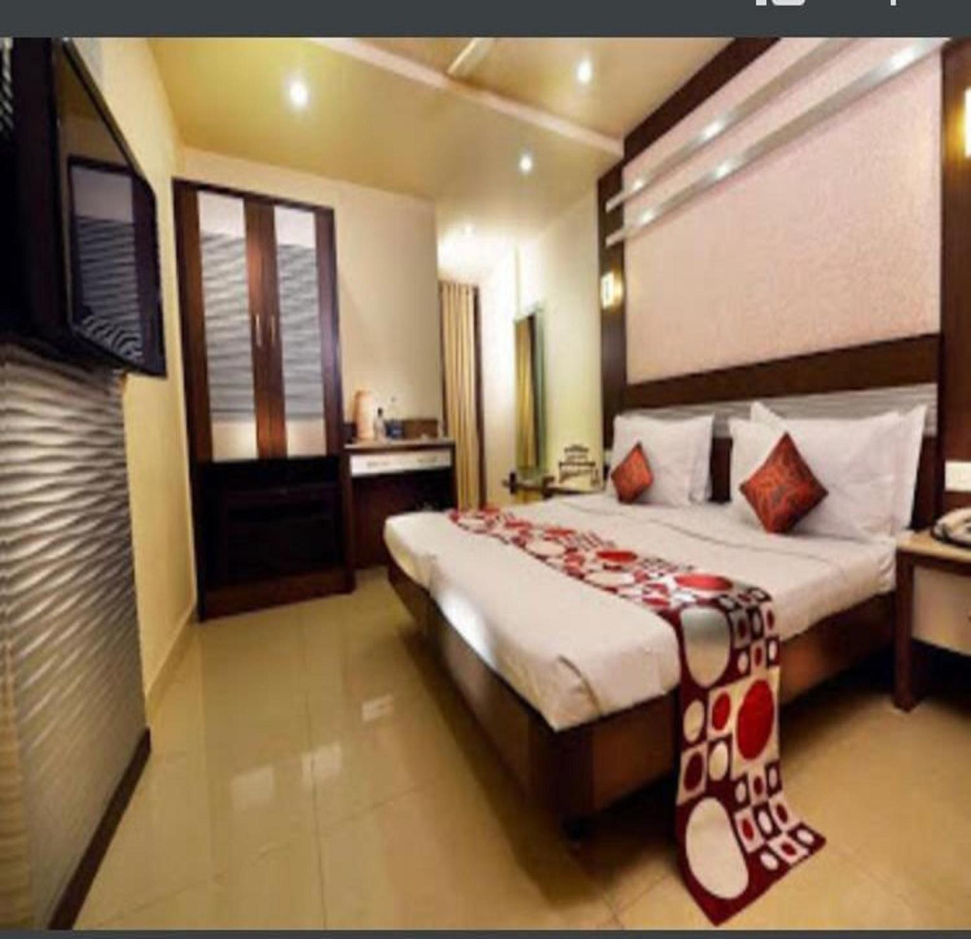 Navaratna Delight Coimbatore Eksteriør billede